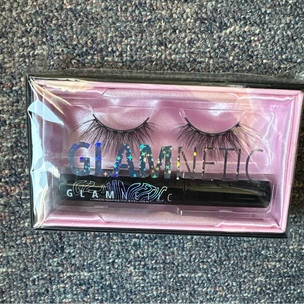 Glamnetic VIP Magnetic Eyelashes and Liner Set NEW IN BOX